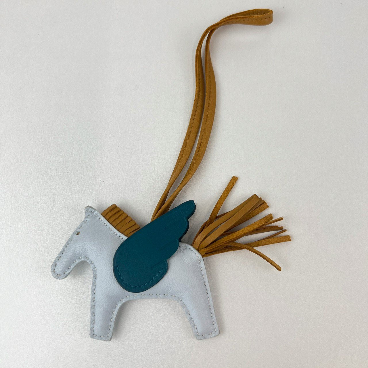 Rodeo Pegasus charm PM ロデオチャーム ペガサス ブルーブリュム/セサミ/ヴェールボスフォール Agneau Milo アニョーミロ Stamp-Z Z刻
