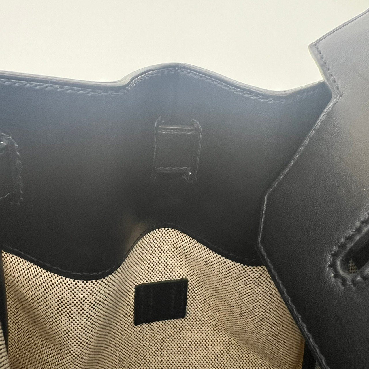 Haut a courroies cargo40 オータクロアカーゴ40 Ecru エクリュ SV金具 Z刻