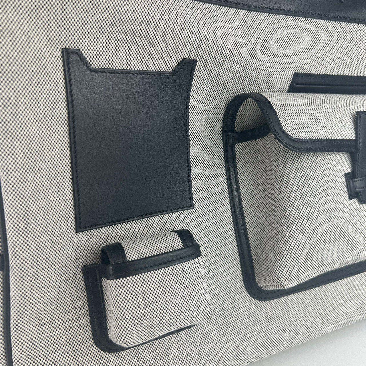 Haut a courroies cargo40 オータクロアカーゴ40 Ecru エクリュ SV金具 Z刻