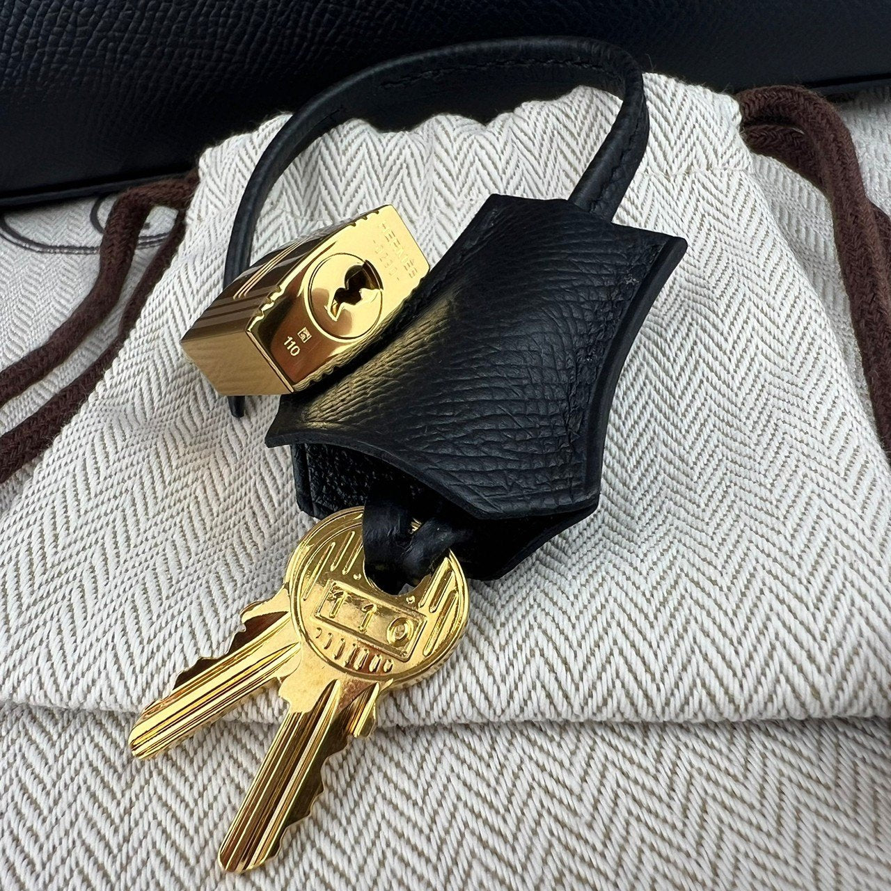Kelly25 ケリー25 Black ブラック GHW ゴールド金具 Epsom エプソン Y刻