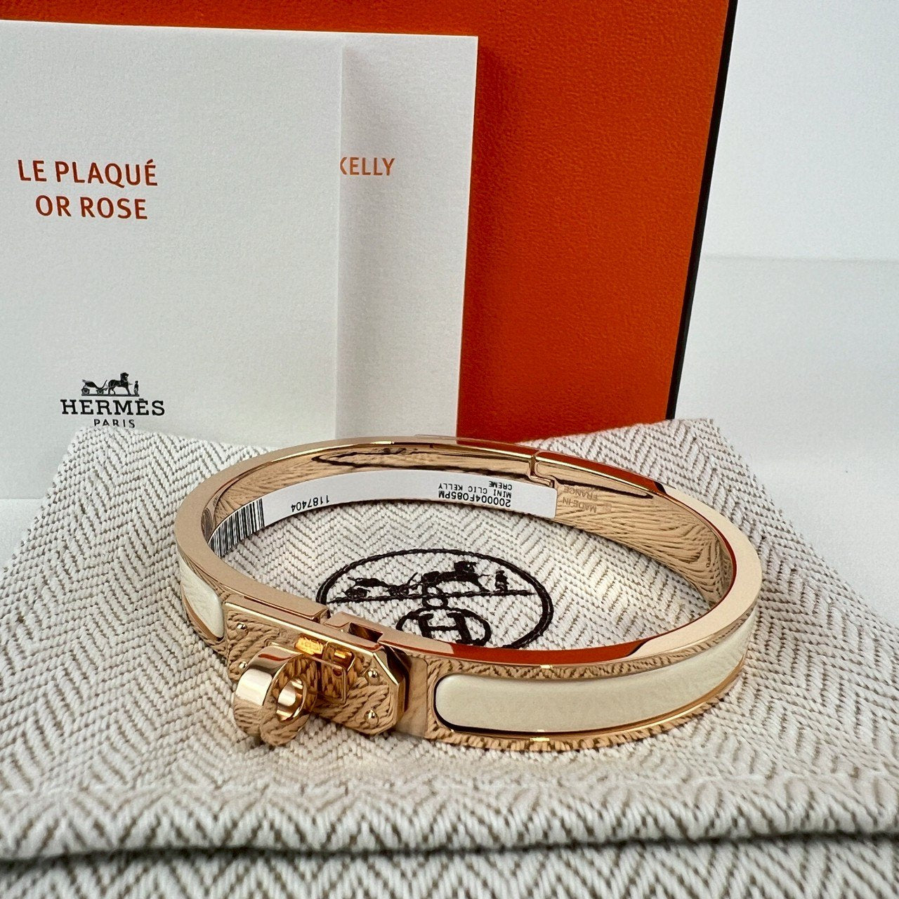 Hermès エルメス Mini Clic Kelly bracelet PM 200004F085PM ミニ クリック ケリー ブレスレット エナメルブレスレット ファン Creme / Rosegold :クリーム / ローズゴールド