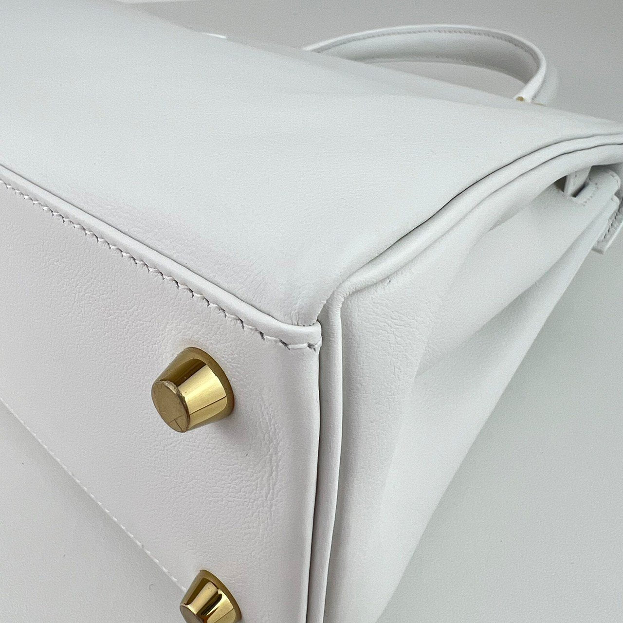 Kelly25 ケリー25 New white ニューホワイト GHW ゴールド金具 Swift スイフト Stamp-W W刻印