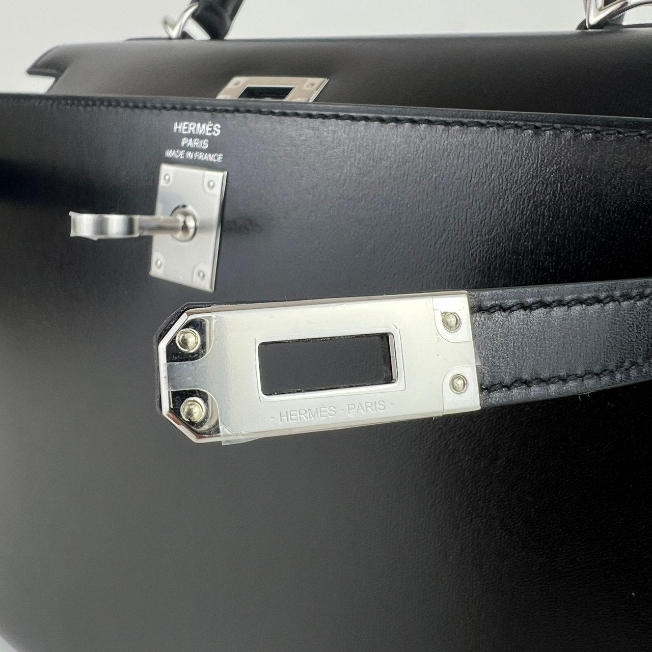 Kelly25 ケリー25 Black ブラック Boxcalf ボックスカーフ PHW シルバー金具 Stamp-W W刻印