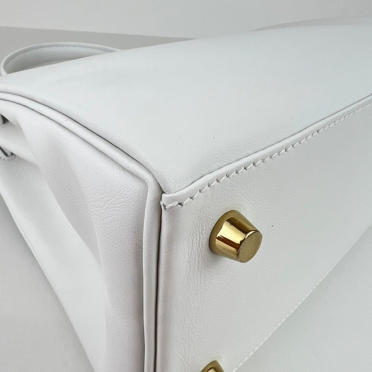Kelly25 ケリー25 New white ニューホワイト GHW ゴールド金具 Swift スイフト Stamp-W W刻印