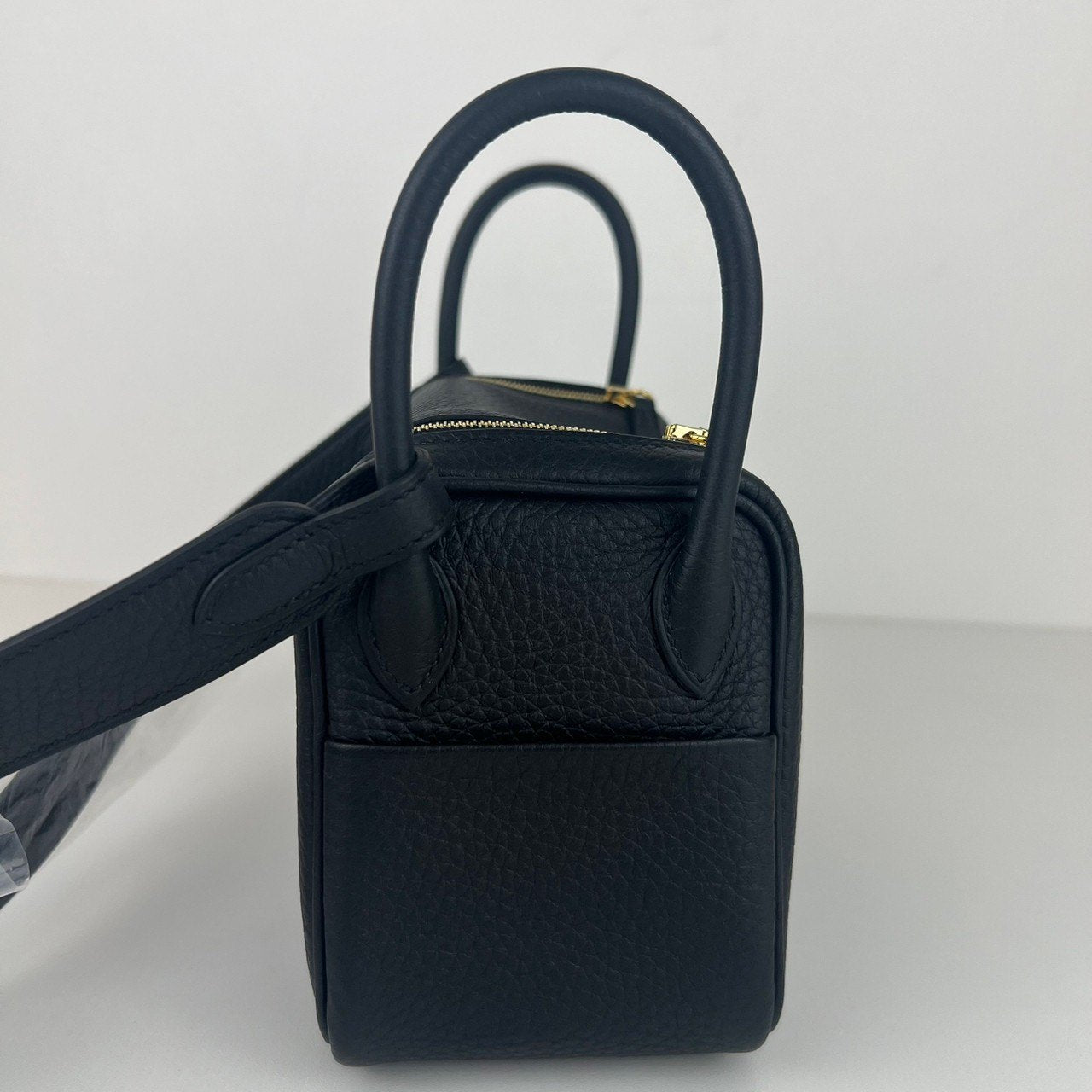 Lindy mini ミニリンディ Black ブラック GHW ゴールド金具 W刻印
