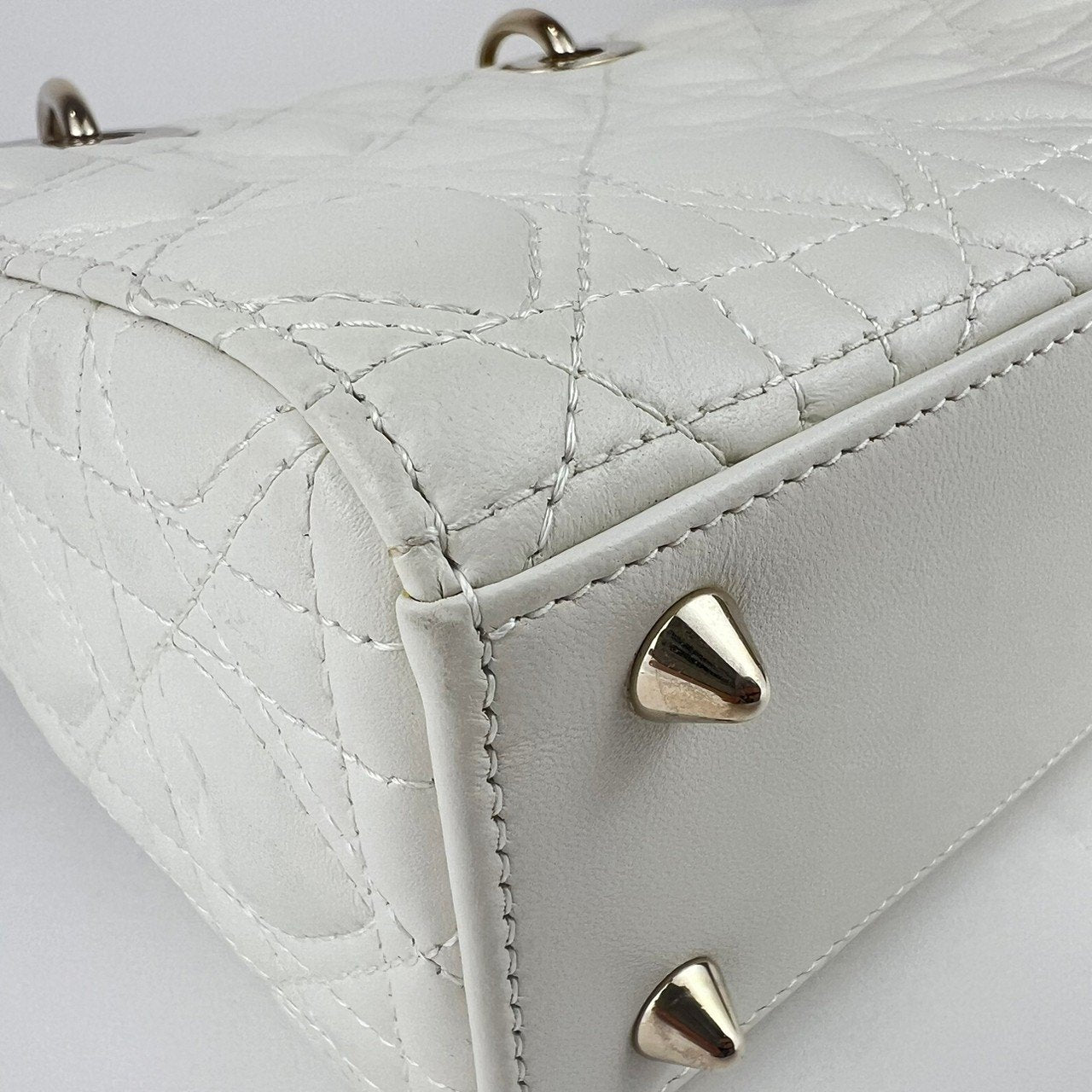 LADY DIOR レディディオール Lambskin ラムスキン White ホワイト ハート型 10-MA-0281 レディースバッグ ハンドバッグ