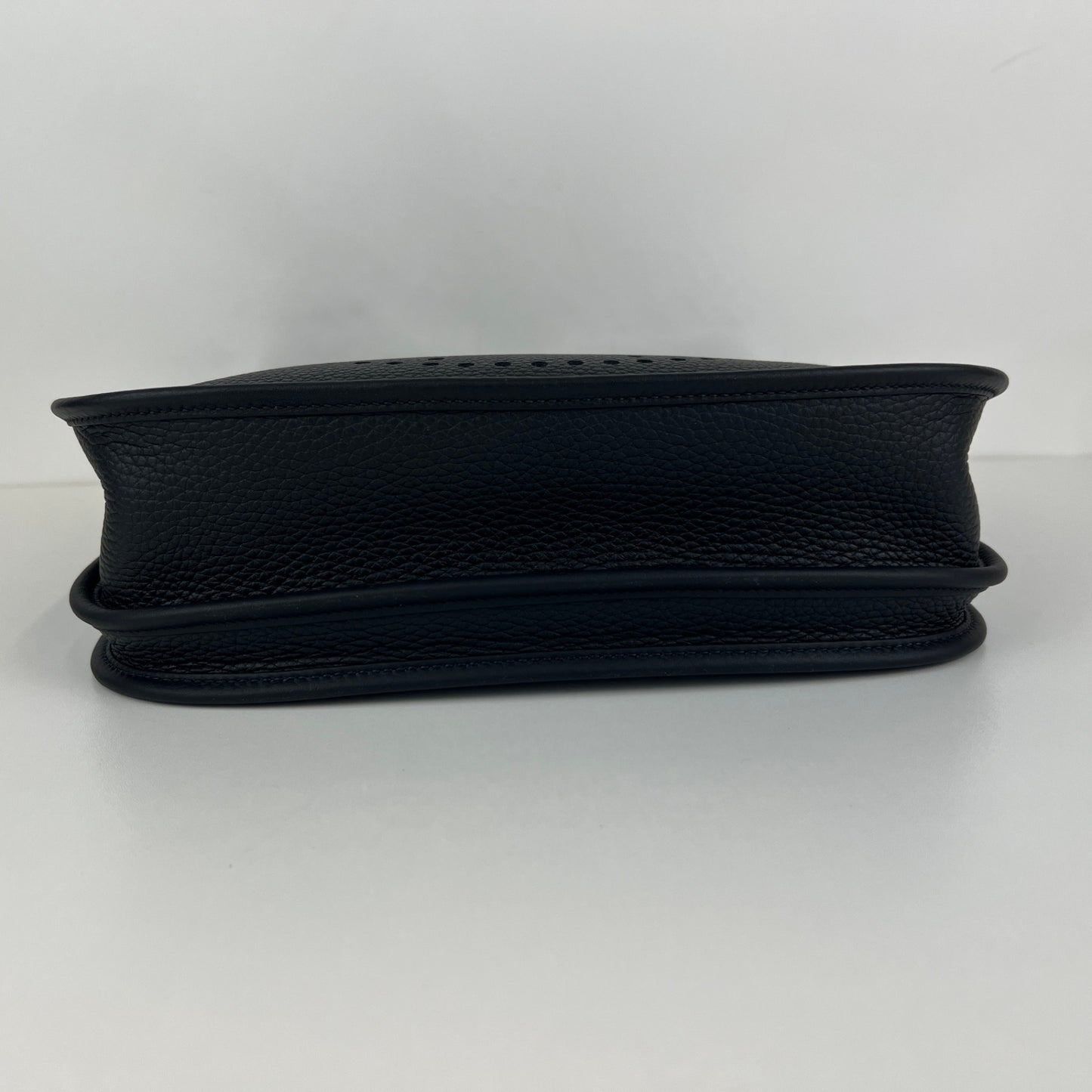 Evlyn PM エヴリンPM Black ブラック Taurillon Clemence トリヨンクレマンス PHW シルバー金具 Stamp-K K刻印