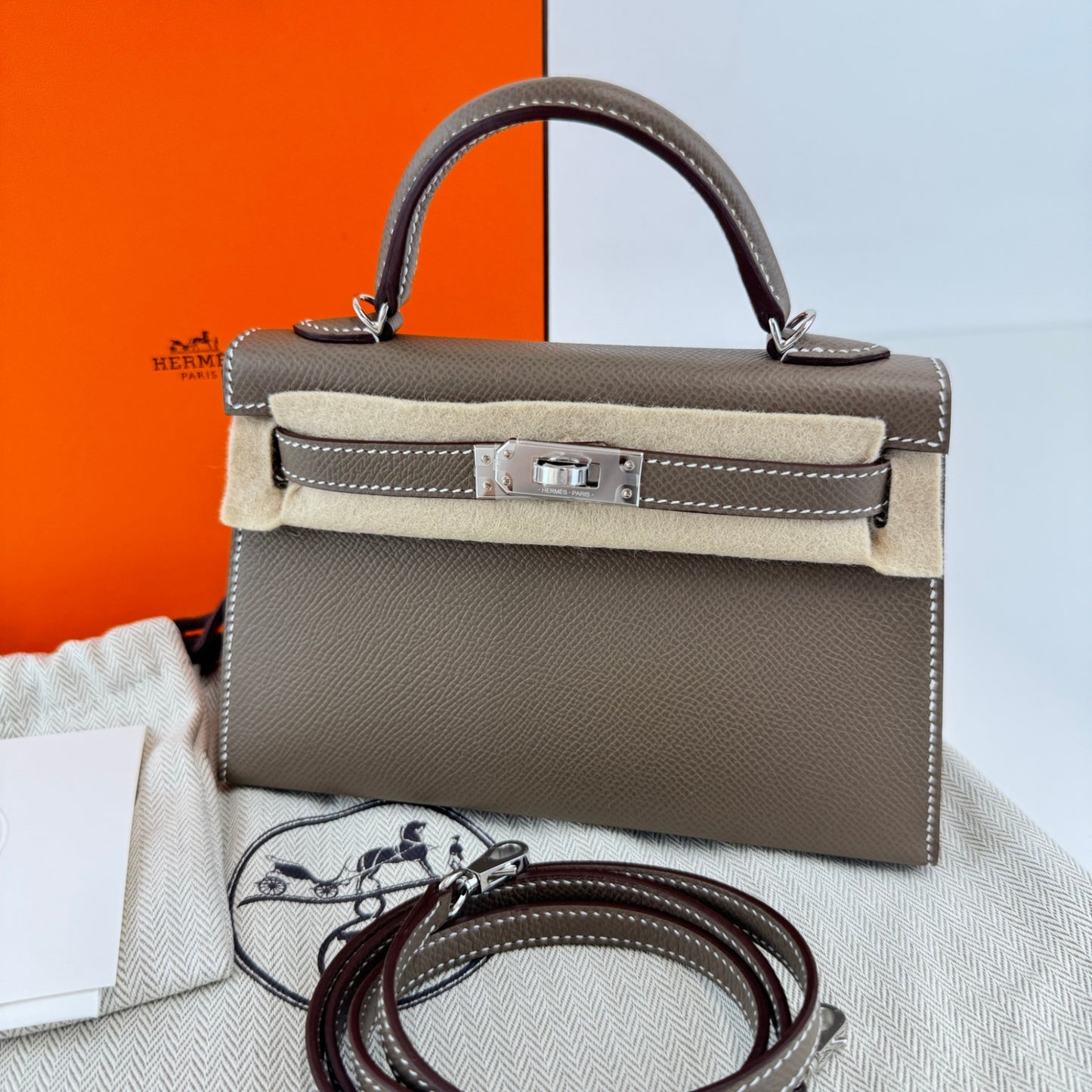 Mini kelly ミニケリー Etoupe エトープ PHW シルバー金具 Stamp-K K刻印 Epsom エプソン