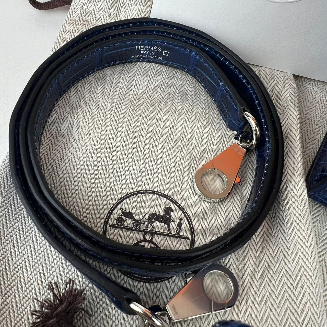 Kelly25 ケリー25 Blue saphir ブルーサファイア Alligatorアリゲーター PHW シルバー金具 Stamp-W W刻印