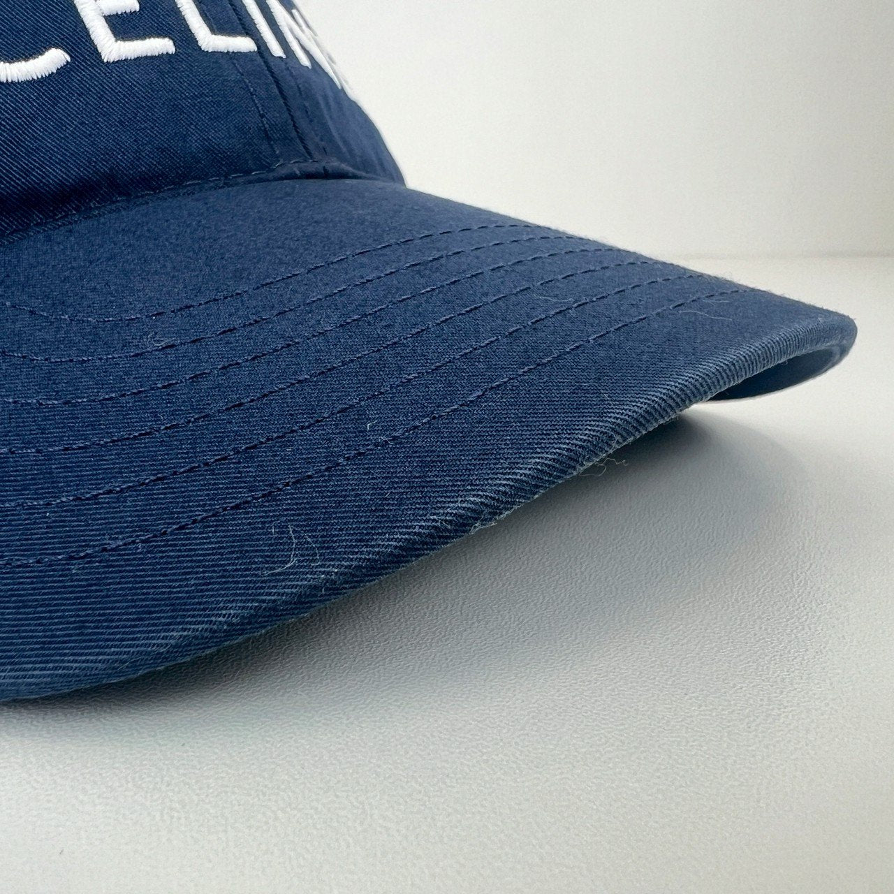 CELINE セリーヌ ベースボールキャップ 綿100% ネイビー