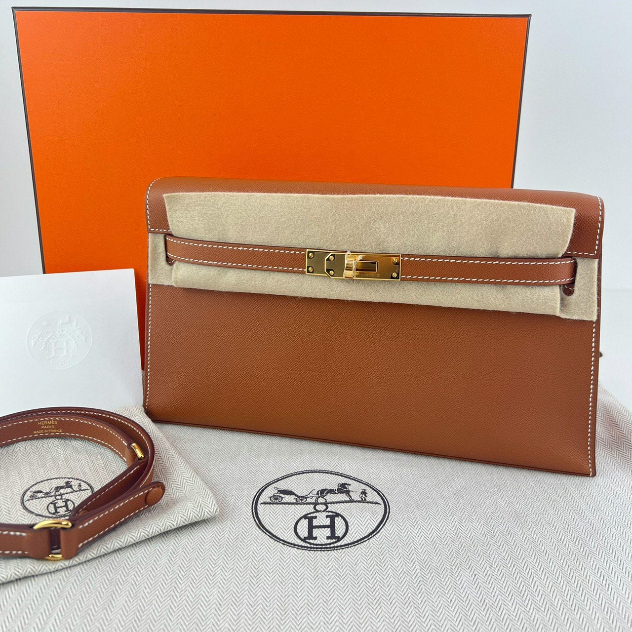 HERMES エルメス Kelly elan Gold ゴールド Madame マダム GHW ゴールド金具 Stamp-W W刻印