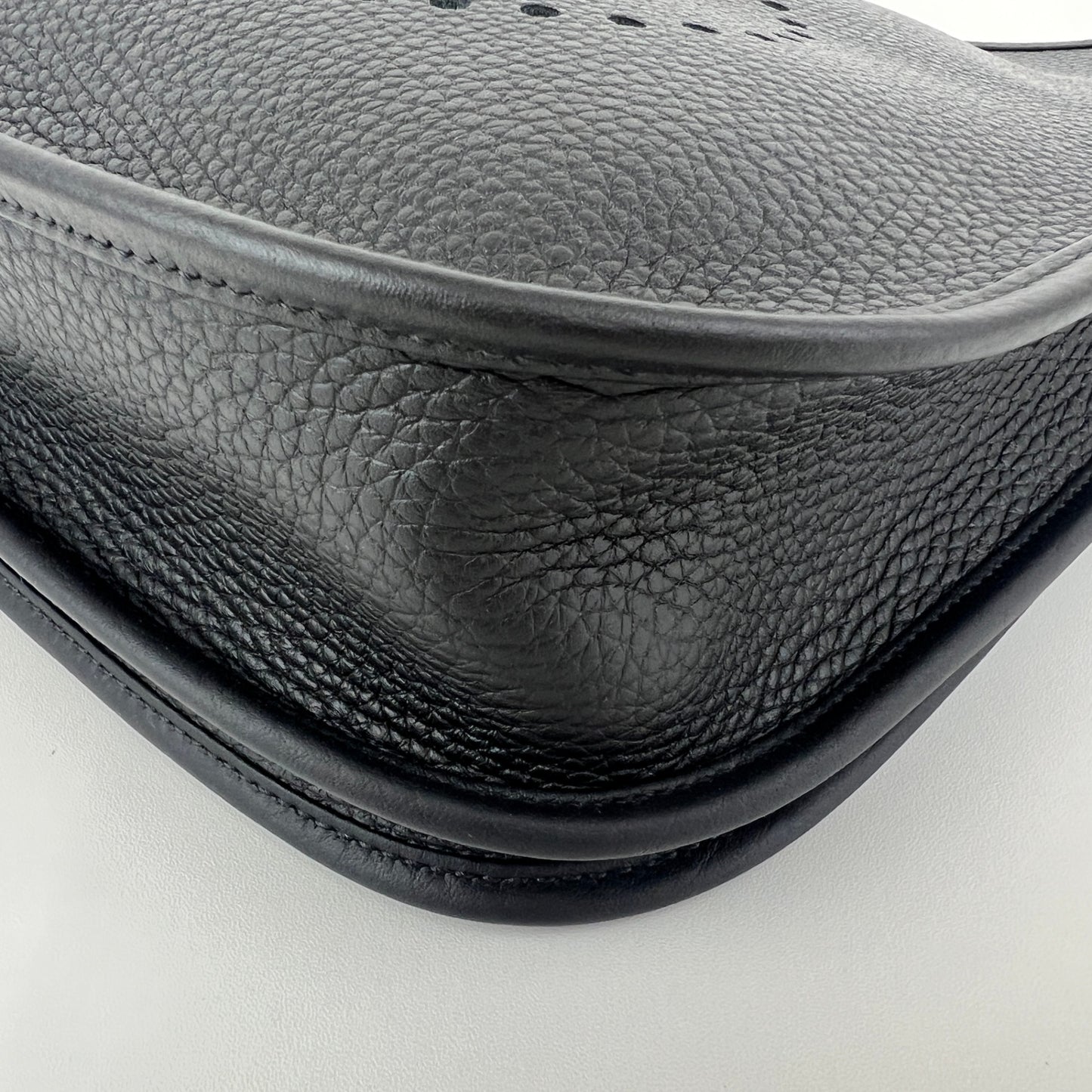 Evlyn PM エヴリンPM Black ブラック Taurillon Clemence トリヨンクレマンス PHW シルバー金具 Stamp-K K刻印