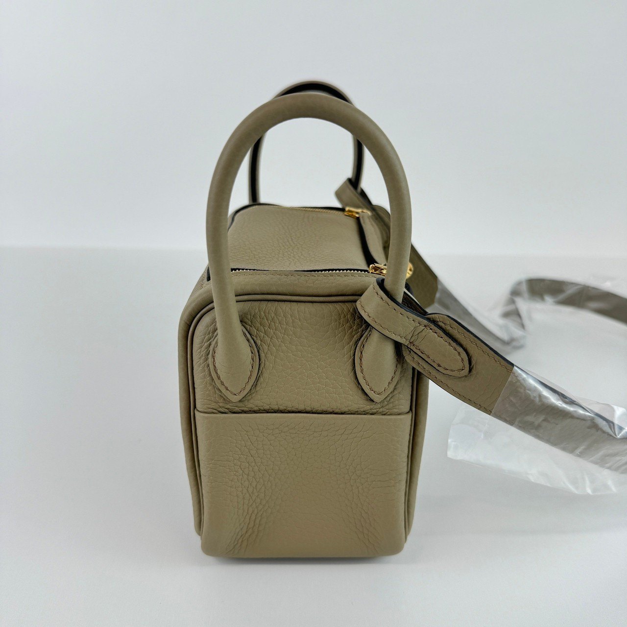 Lindy mini リンディミニ Beige Marfa ベージュマルファ GHW ゴールド金具 Clemence クレマンス W刻