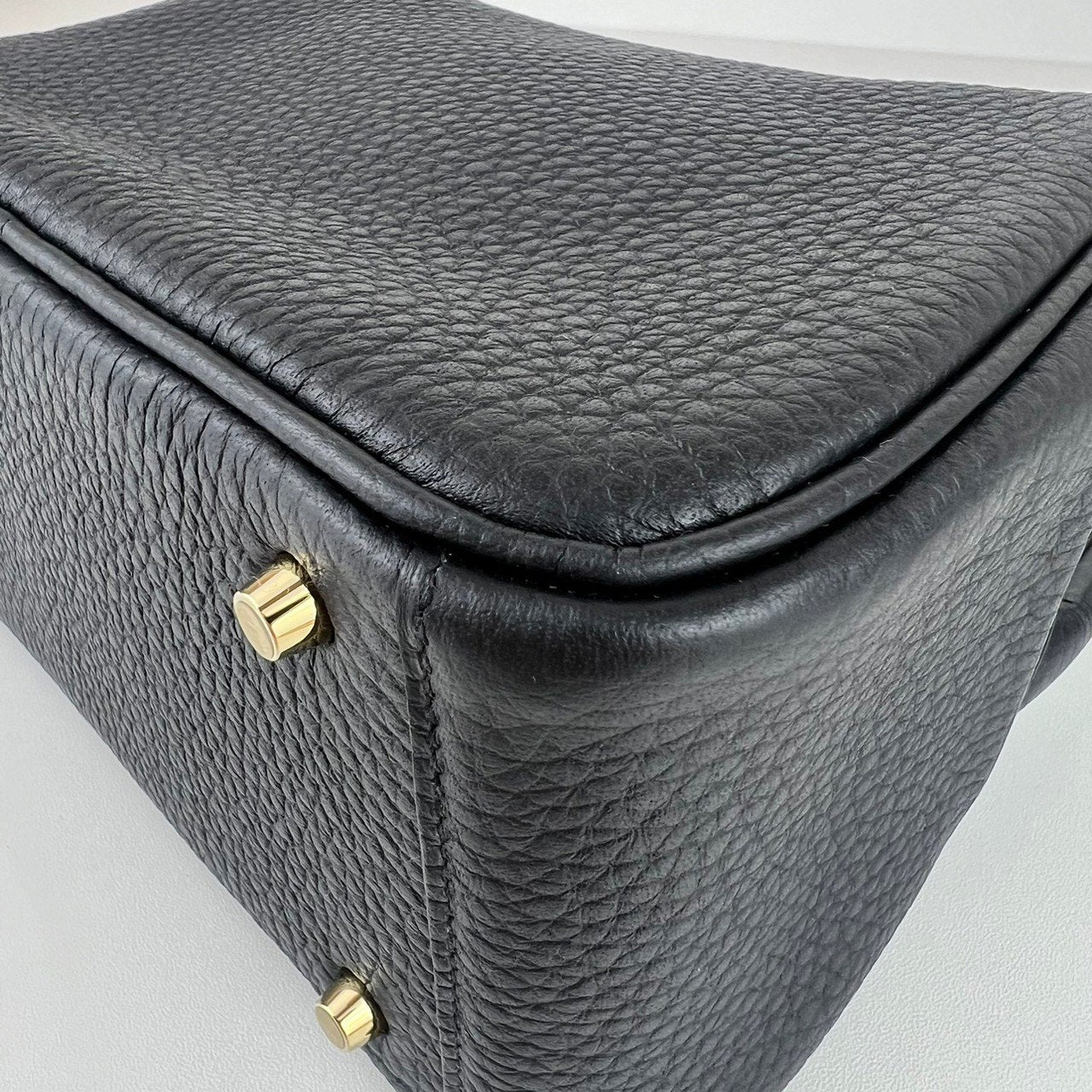 Lindy mini ミニリンディ Black ブラック GHW ゴールド金具 W刻印