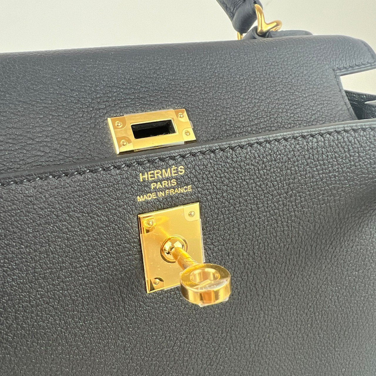 Kelly25 ケリー25 Black ブラック Togo トゴ GHW ゴールド金具 Stamp-W W刻印
