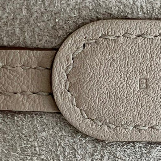 新品未使用 HERMES エルメス インザループ 18 IN THE ROOP 18 Craie クレ GHW ゴールド金具 Clemance トリヨンクレマンス B刻印 Stamp-B ハンドバッグ レディースバッグ