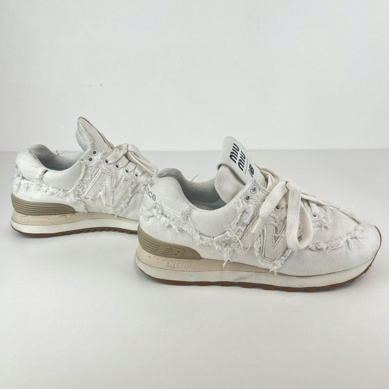 ミュウミュウ ニューバランス Miumiu×New Balance 574 スニーカー ホワイト 574 White ホワイト 34ハーフ