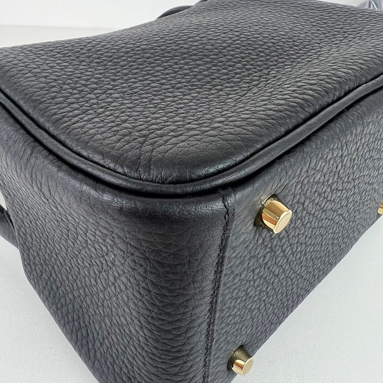 Lindy mini ミニリンディ Black ブラック GHW ゴールド金具 W刻印