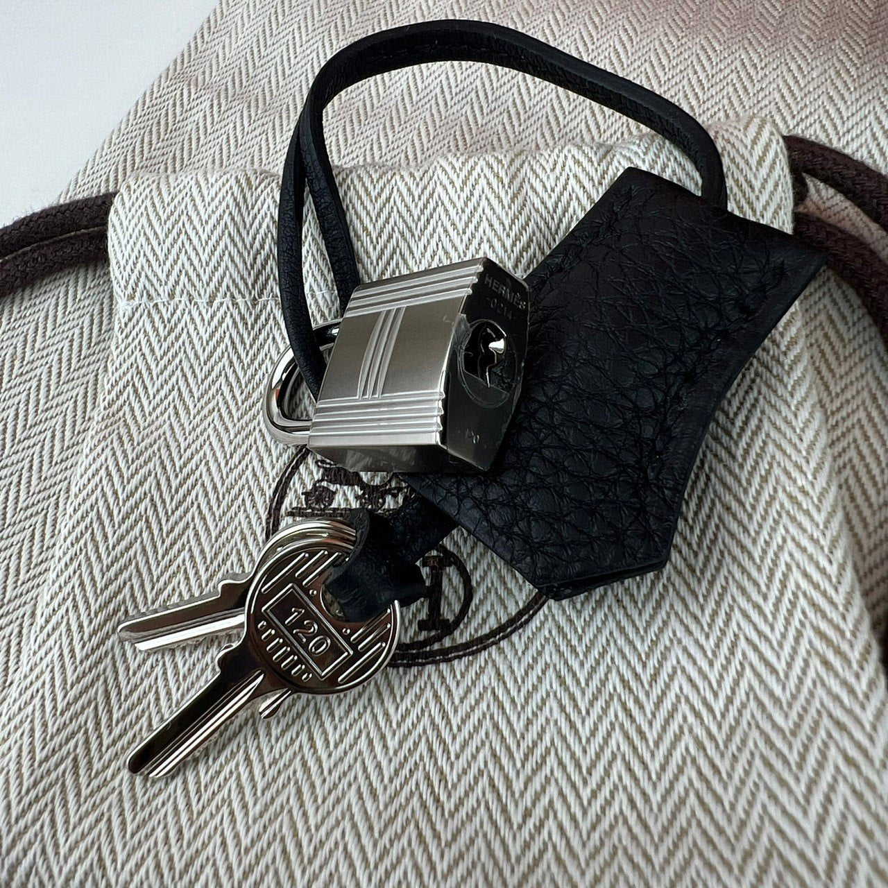 Birkin25 バーキン25 Black ブラック Togo トゴ PHW シルバー金具 W刻印 Togo トゴ