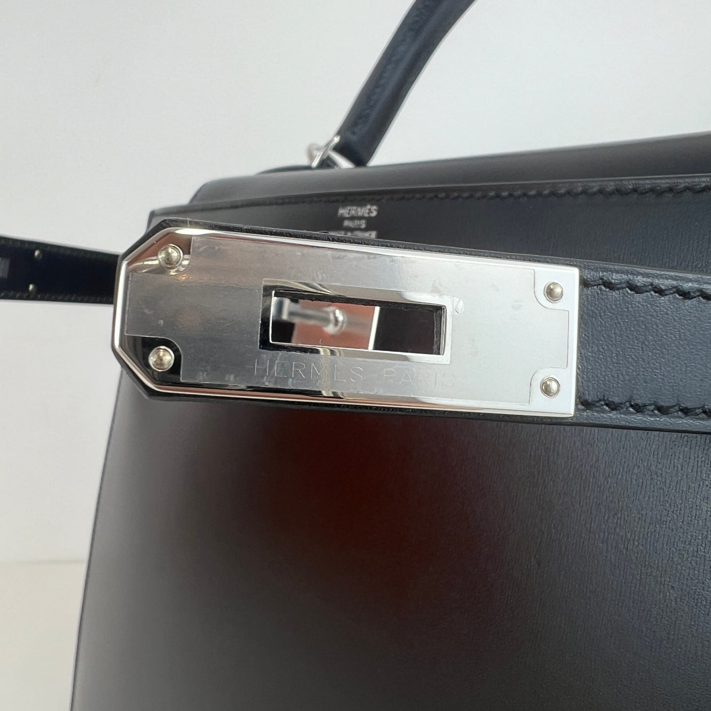 Hermès エルメス Kelly28 ケリー28 Stamp-W W刻印 Boxcalf ボックスカーフ Black ブラック PHW シルバー金具