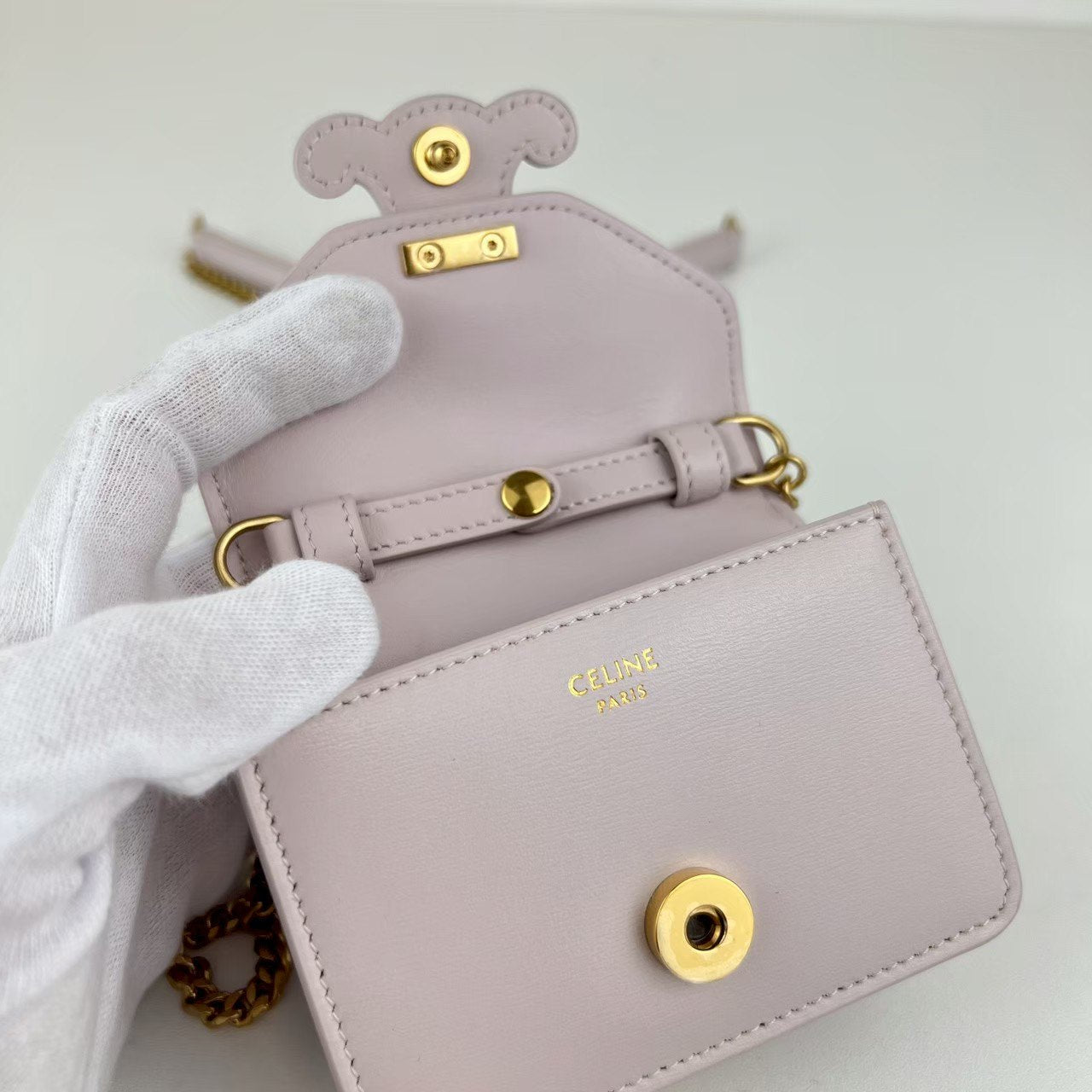 トリオンフ チェーンショルダーバッグ ピンク レザー S-BB-4292