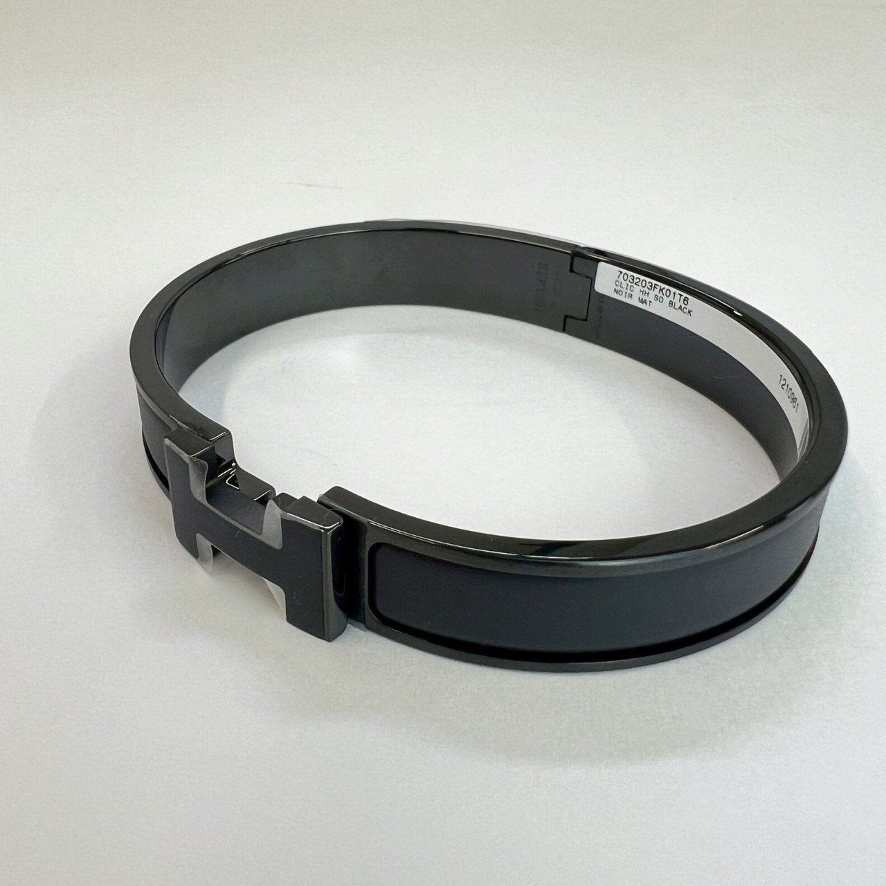 Clic HH so black T6 クリックHHソーブラックブレスレット メタリック仕上げ so black ソーブラック