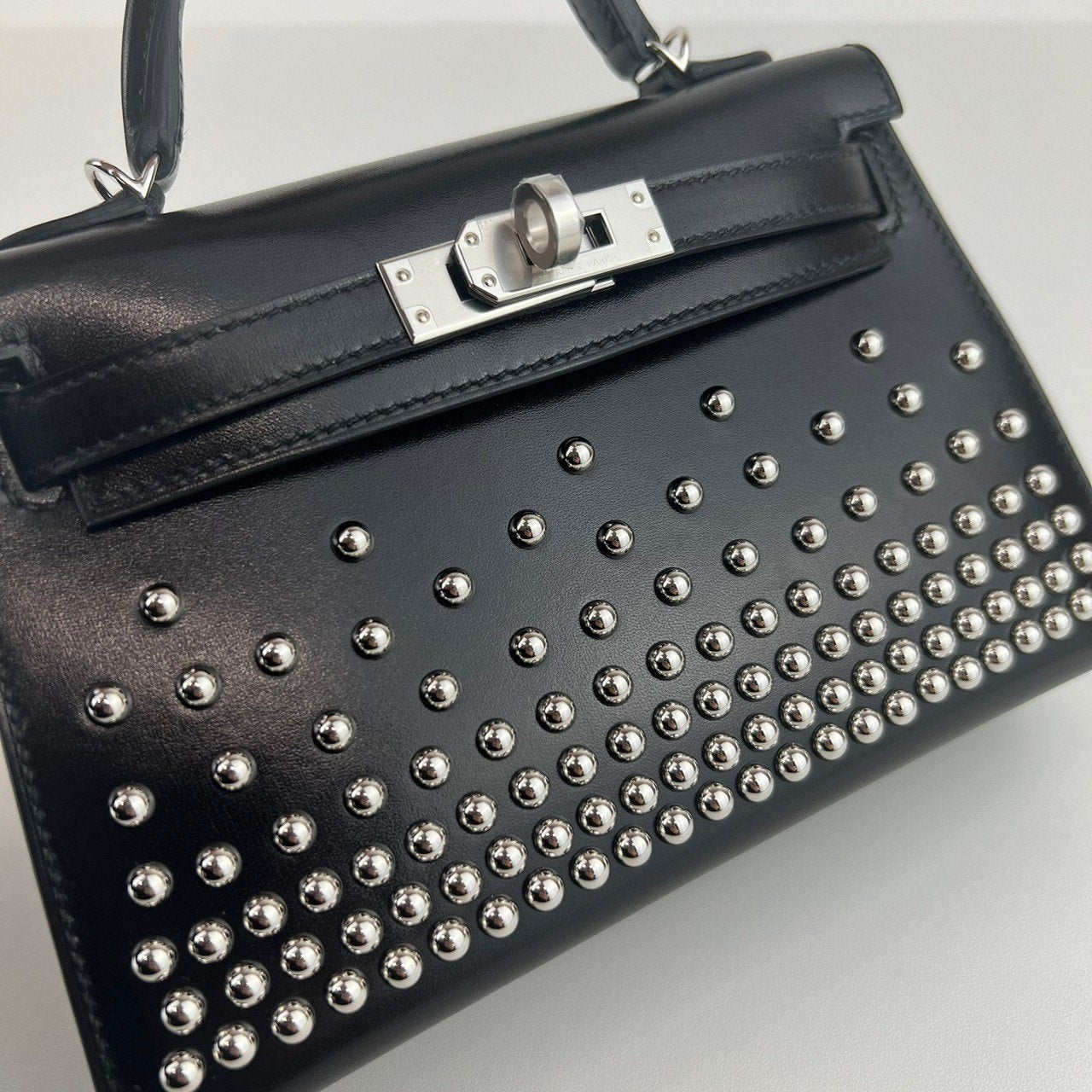 Mini Kelly Cloute ミニケリークローテ Black ブラック PHW シルバー金具 Boxcalf ボックスカーフ Stamp-W W刻印