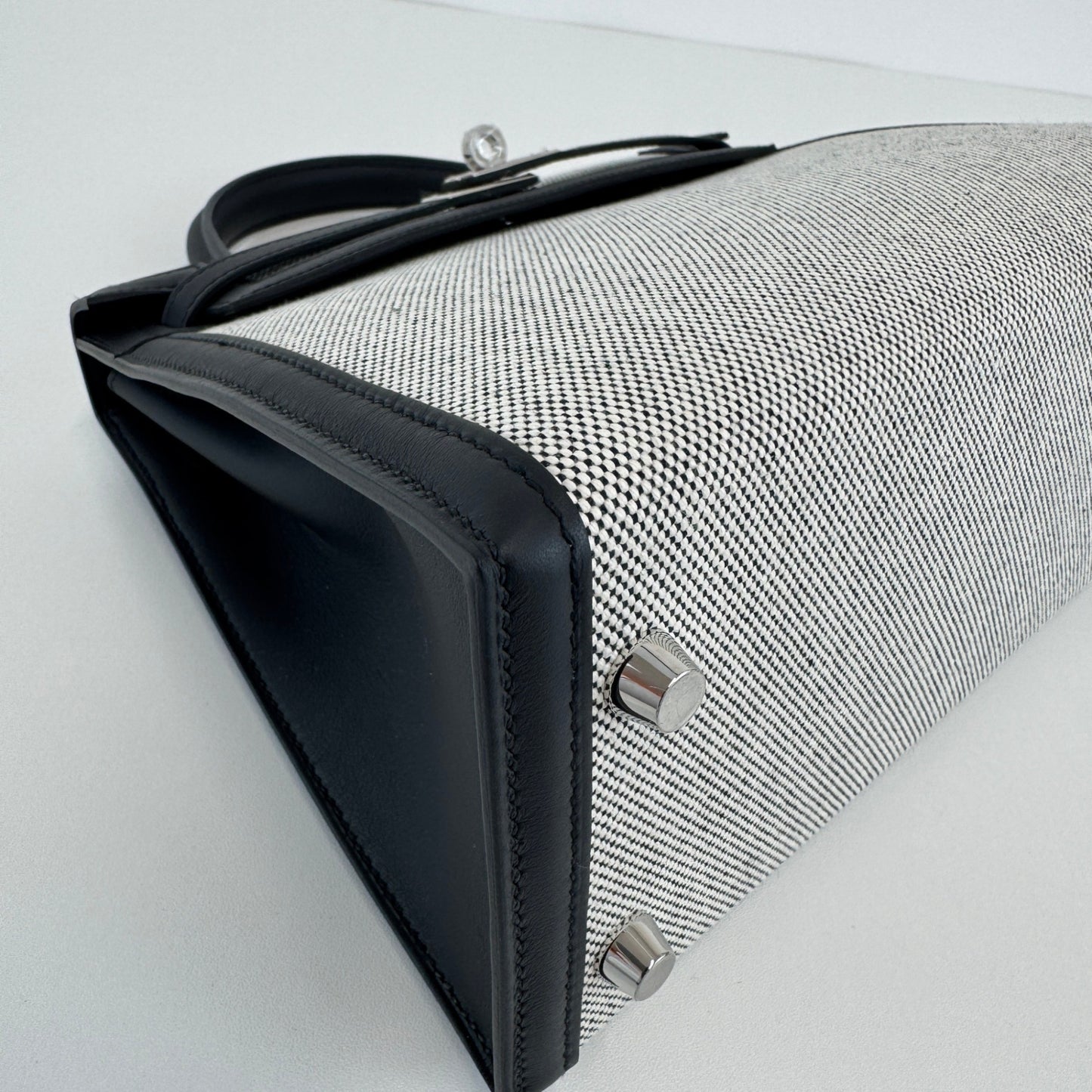 Hermès エルメス Kelly25 ケリー25 Stamp-K K刻印 Swift/Toile H スイフト/トワルアッシュ Black ブラック GHW ゴールド金具