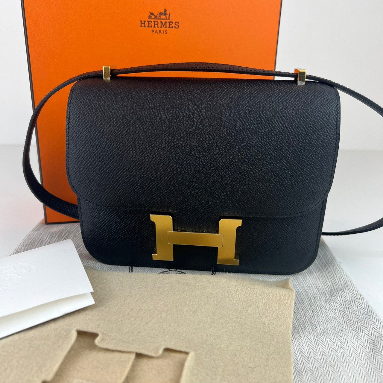 Constance mini コンスタンスミニ Black ブラック GHW ゴールド金具 Epsom エプソン Stamp-W W刻印