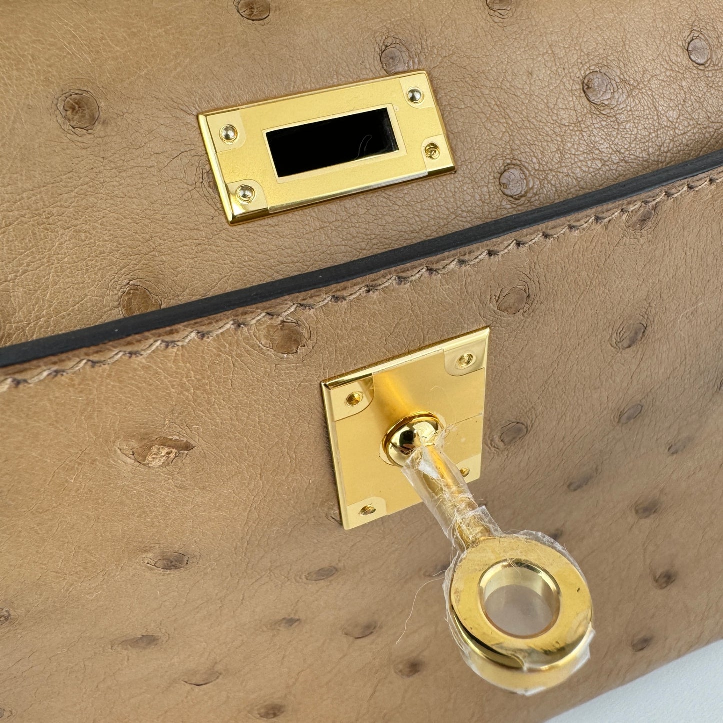 Kelly pochette ケリーポシェット Chai チャイ Ostrich オーストリッチ GHW ゴールド金具 Stamp-W W刻印