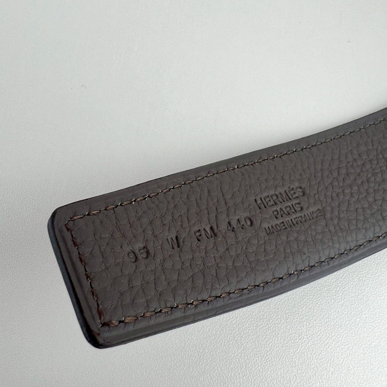 Ceinture H boucleArgent Cuir seul de ceinture H #95Black/Etain Hベルトバックル リバーシブルベルトレザー ボックスカーフ 135/ヴォー・トーゴ Black ブラック/Etain エタン