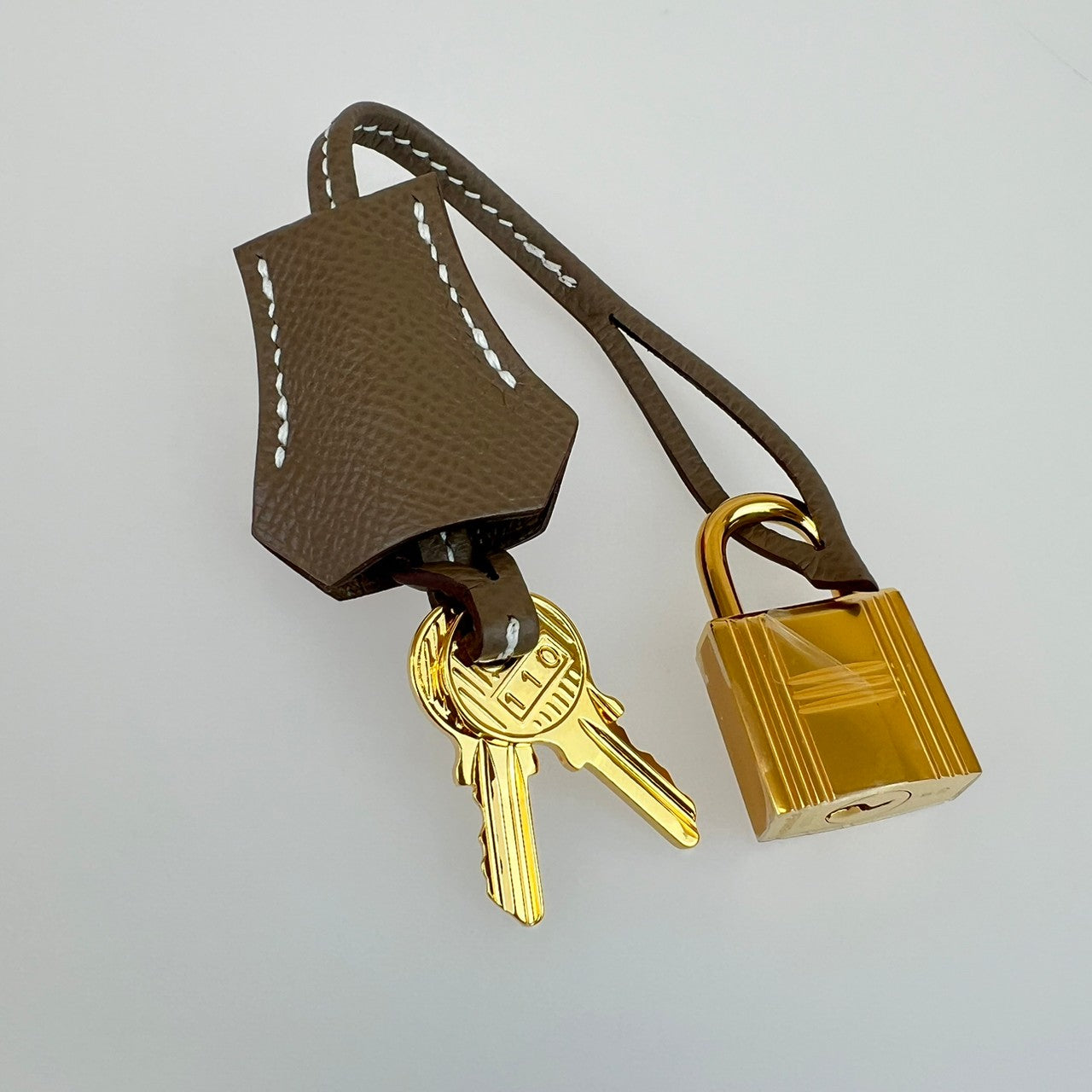 ケリー25セリエ エトープ ゴールド金具 U刻
