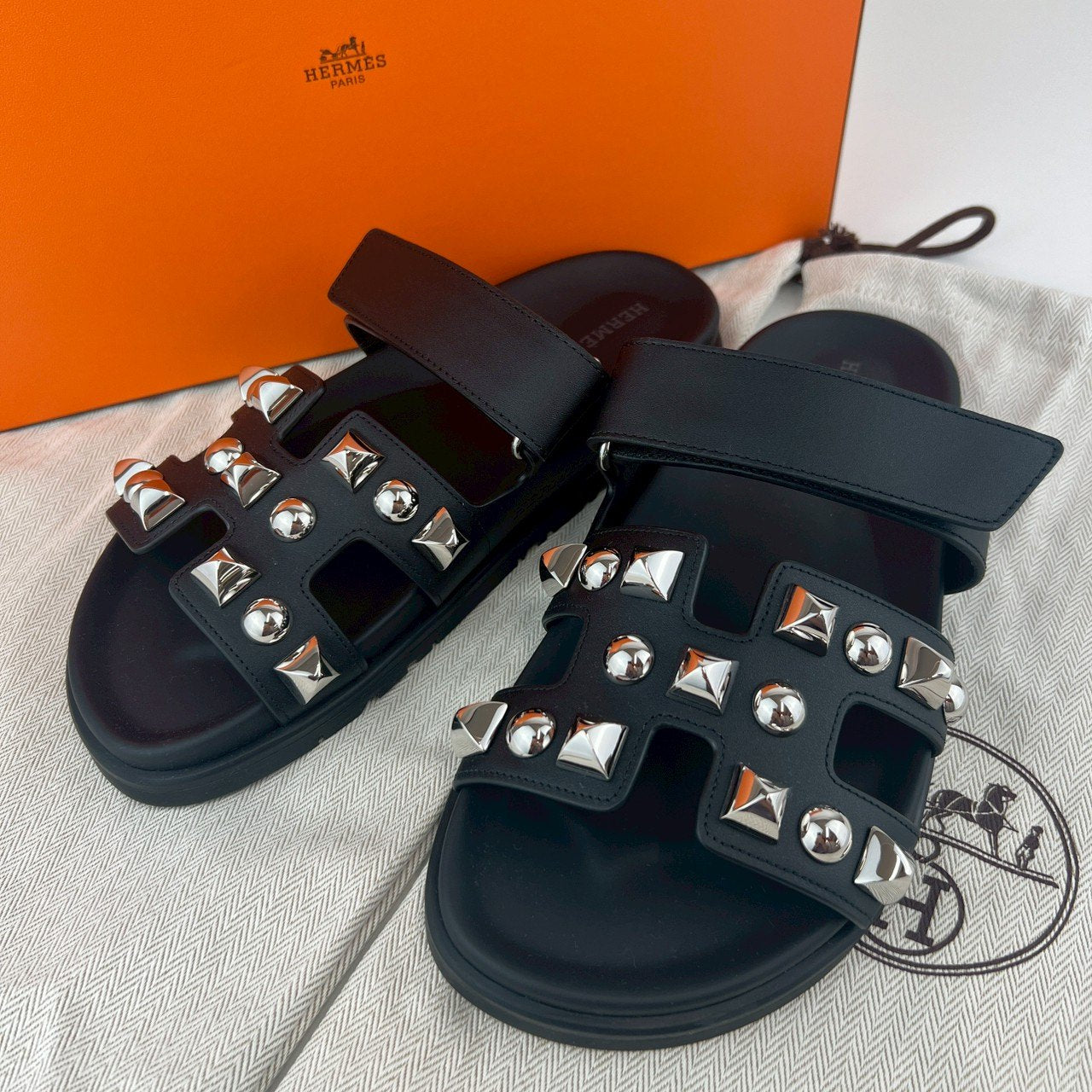 Cypre シプレ 37(24cm) Black ブラック PHW シルバー金具