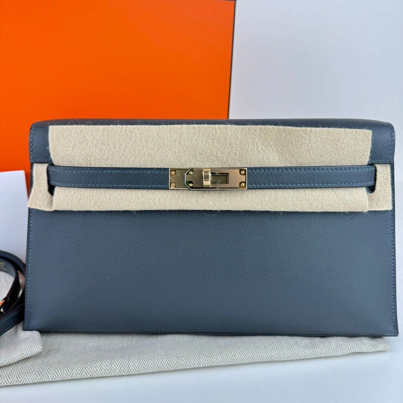 Kelly elan ケリーエラン Gris misty グリミスティ W刻 Madame マダム PMBHW シャンパンゴールド金具
