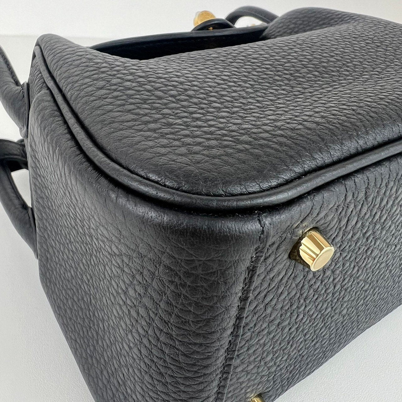 Lindy mini ミニリンディ Black ブラック GHW ゴールド金具 W刻印