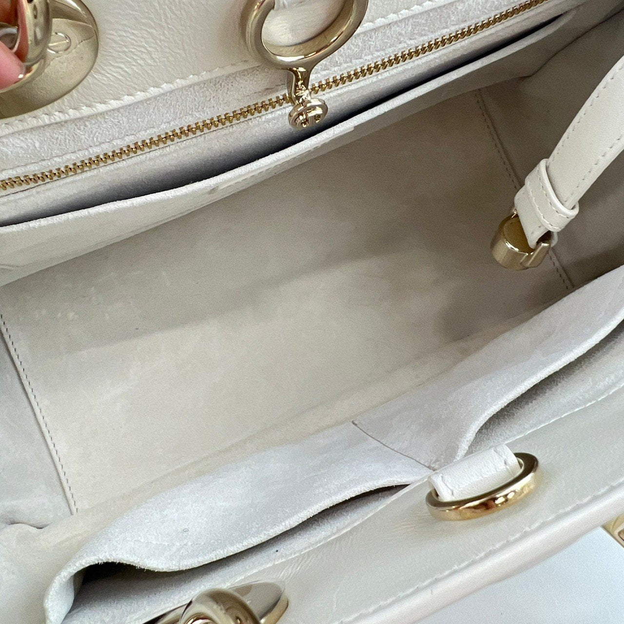 レディ95.22 ミディアム Calf White ホワイト GHW ゴールド金具