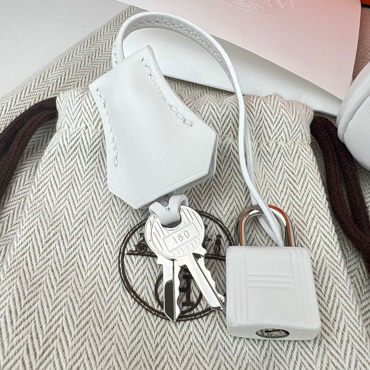 Birkin25 バーキン25 New white ニューホワイト Swift スイフト PHW シルバー金具 Stamp-W W刻印