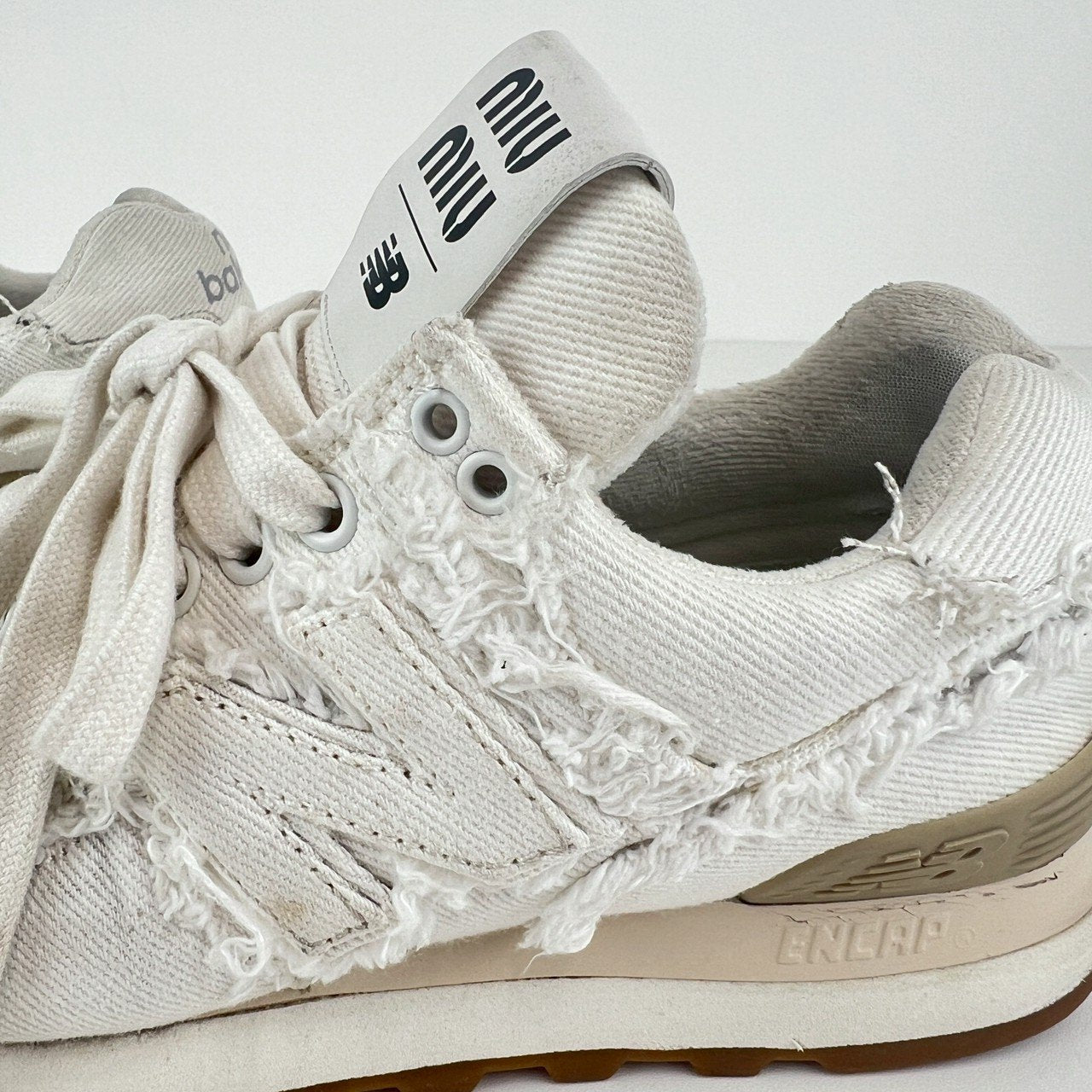 ミュウミュウ ニューバランス Miumiu×New Balance 574 スニーカー ホワイト 574 White ホワイト 34ハーフ