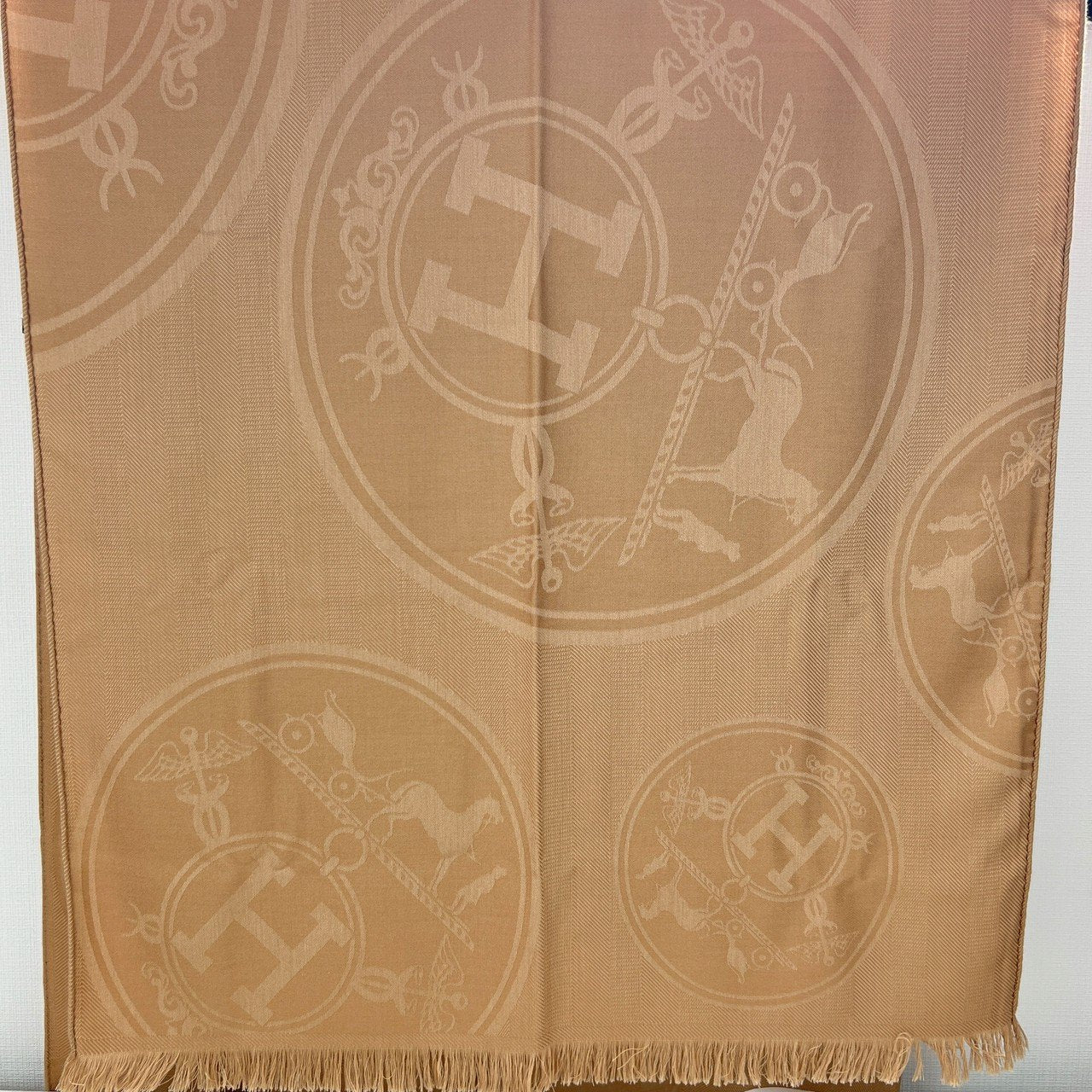 Hermès エルメス ETOLE NEW LIBRIS ストール 《ニュー・リブリス》 カシミヤ 85 % 絹 15 % Kraft クラフト