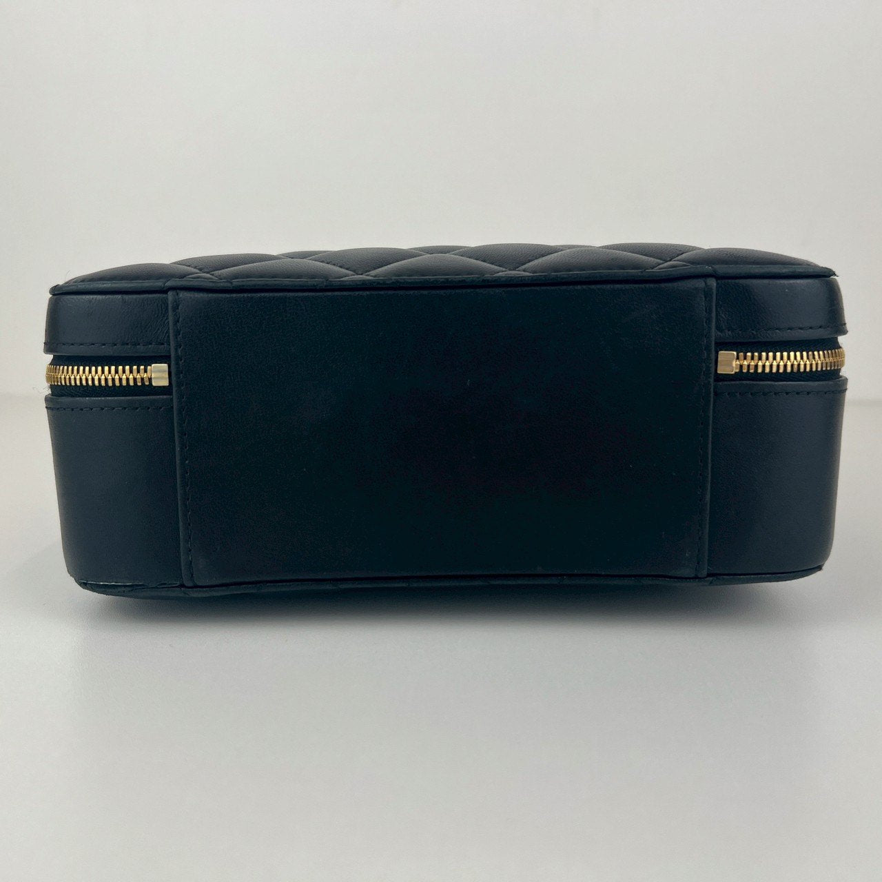 CHANEL シャネル ココマーク マトラッセ ヴァニティ トップハンドル チェーンショルダーバッグ Black ブラック GHW ゴールド金具 AS3319 ICチップ