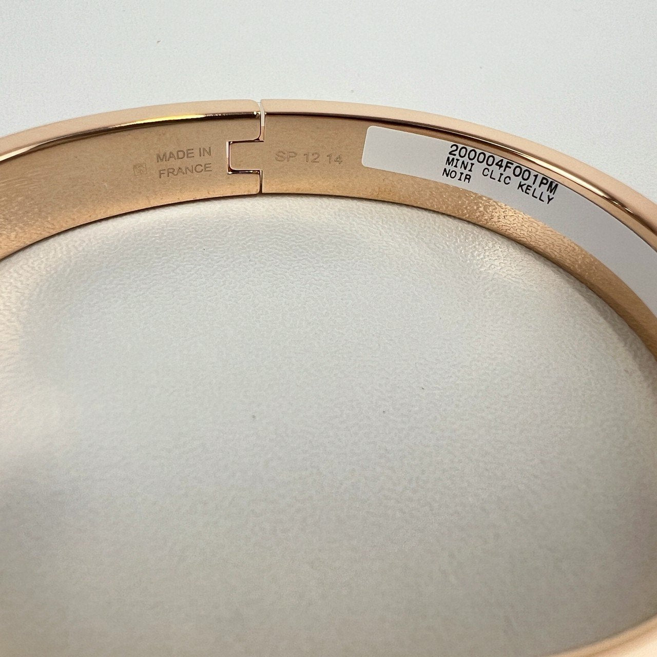 Hermès エルメス Mini Clic Kelly bracelet PM 200004F001PM ミニ クリック ケリー ブレスレット エナメルブレスレット ファン Black / Rosegold :ブラック / ローズゴールド