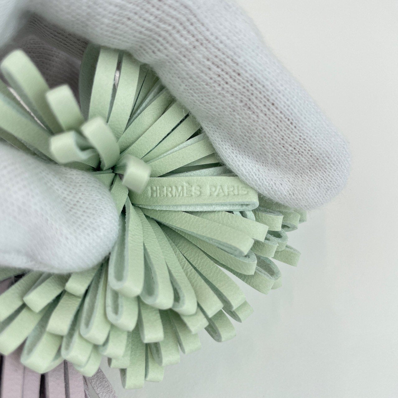 Hermès エルメス Carmen Unodos miro Keyring カルメン ウノドス キーリング Lambskin ラムスキン Mauve pale/Vert fizz モーヴペール/ヴェールフィズ PHW シルバー金具
