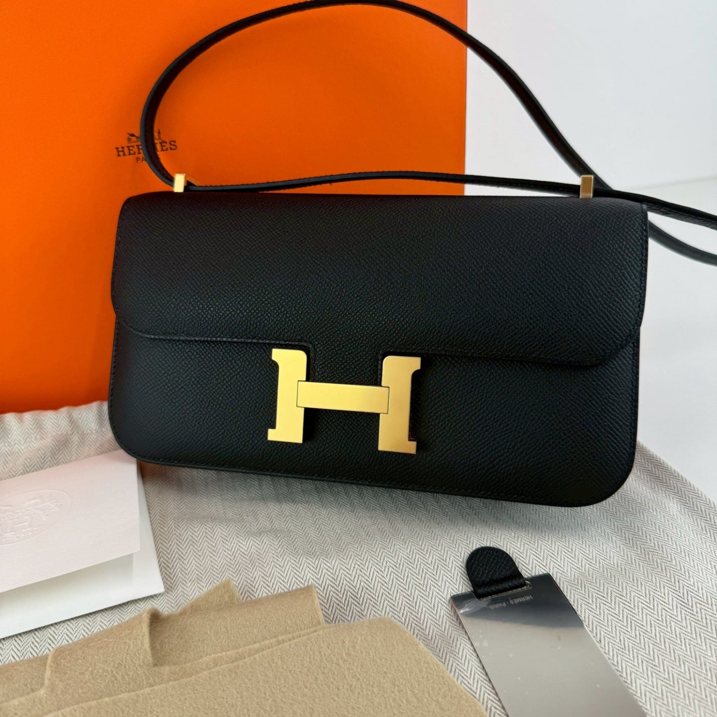 Constance elan コンスタンスエラン Black ブラック  GHW ゴールド金具 Epsom エプソン Stamp-K K刻印