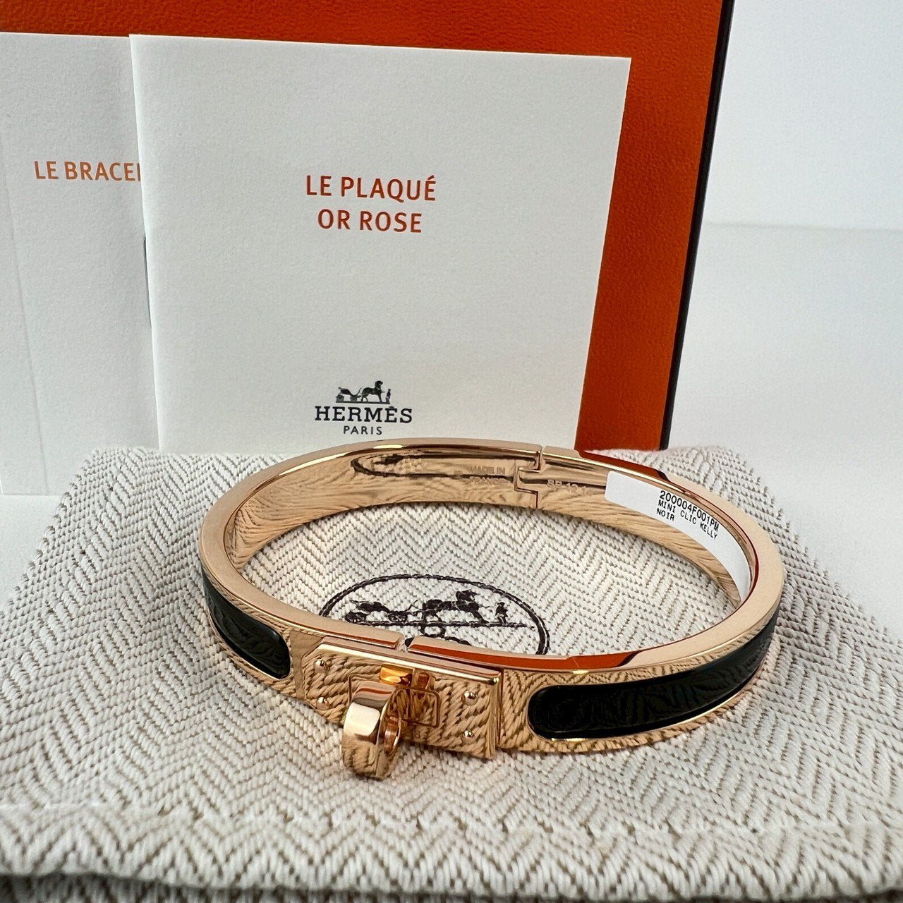 Hermès エルメス Mini Clic Kelly bracelet PM 200004F001PM ミニ クリック ケリー ブレスレット エナメルブレスレット ファン Black / Rosegold :ブラック / ローズゴールド