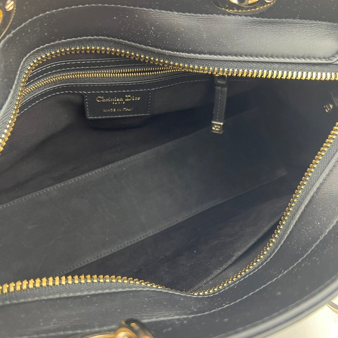 Lady D-Sire レディ ディーサイア ミディアム Black ブラック ゴールド金具 カーフスキン M1152OHOW_M900