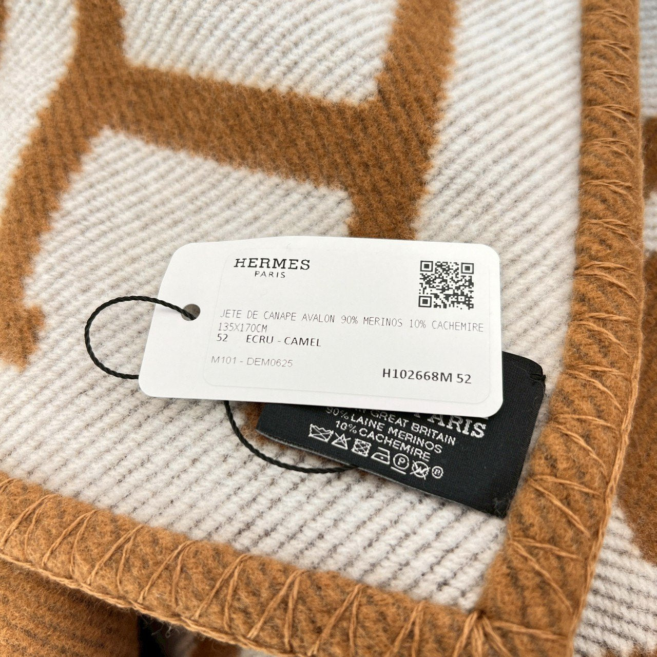 Hermès エルメス Jeté de canapé Avalon プレード アヴァロン メリノウール 90% カシミヤ 10% Ecru/Camel エクリュ/キャメル