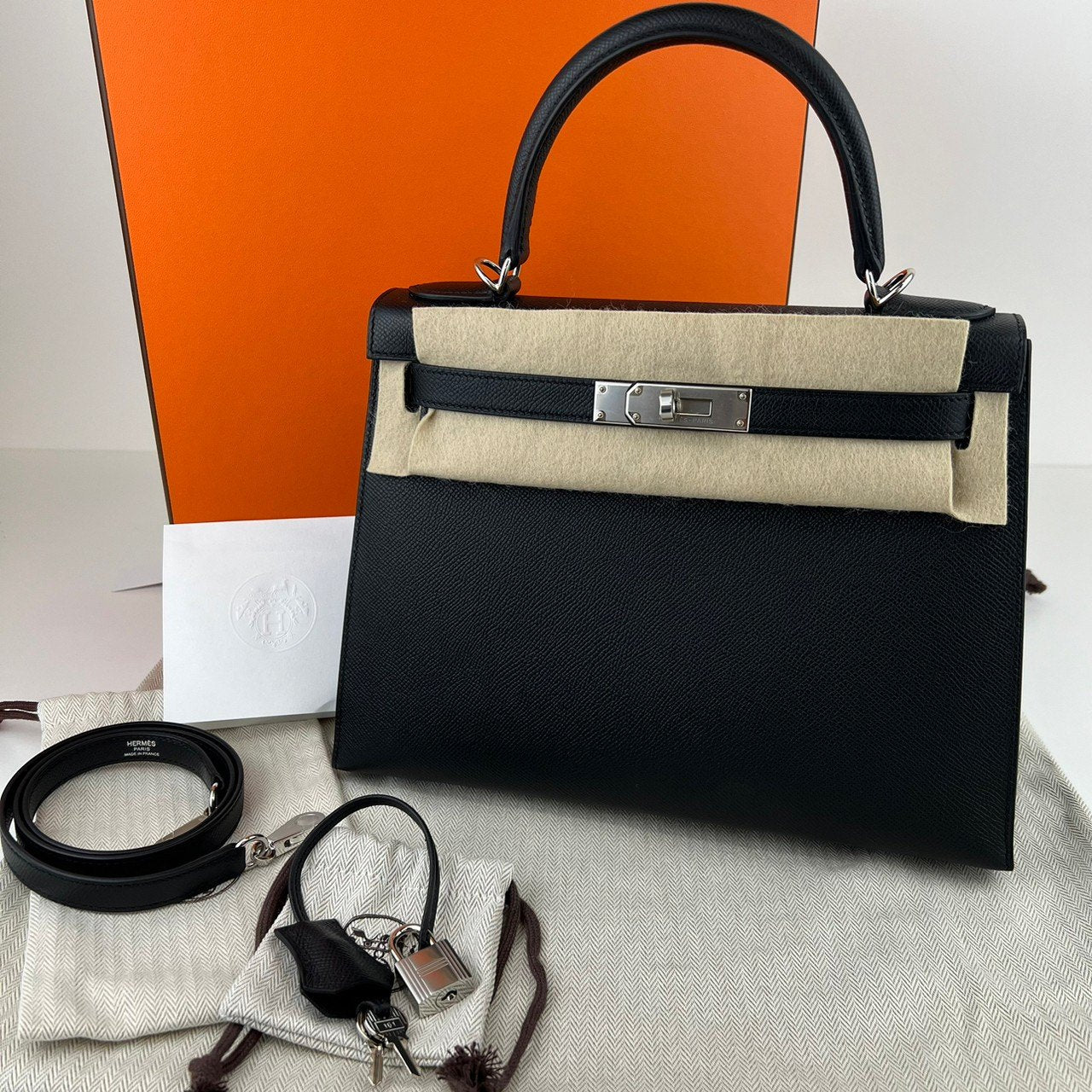 Kelly28 Sellier ケリー28 セリエ ブラック PHW シルバー金具 W刻 Togo トゴ
