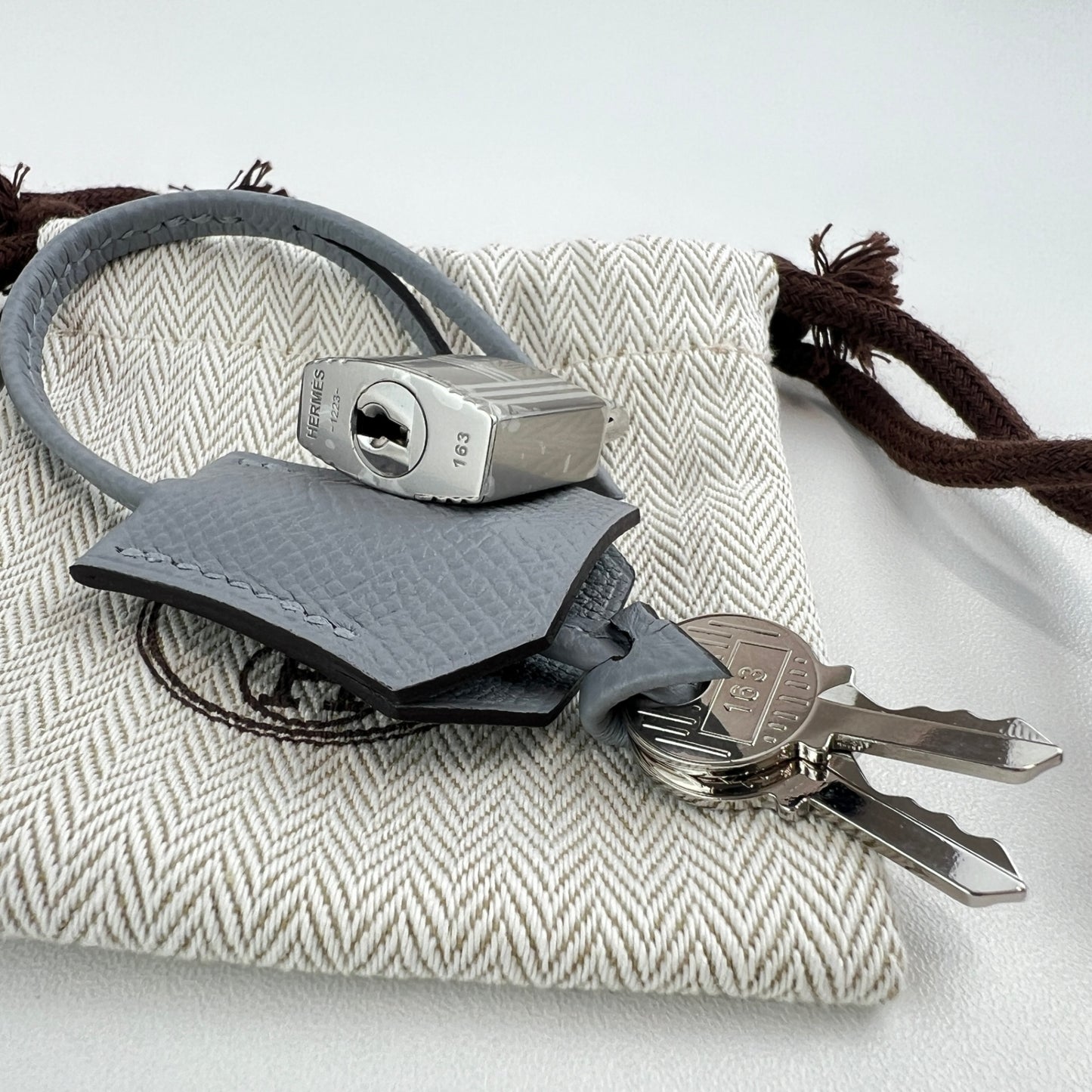 Hermès エルメス Kelly25 ケリー25 Stamp-K K刻印 Epsom エプソン Gris pantian グリパンタン PHW シルバー金具