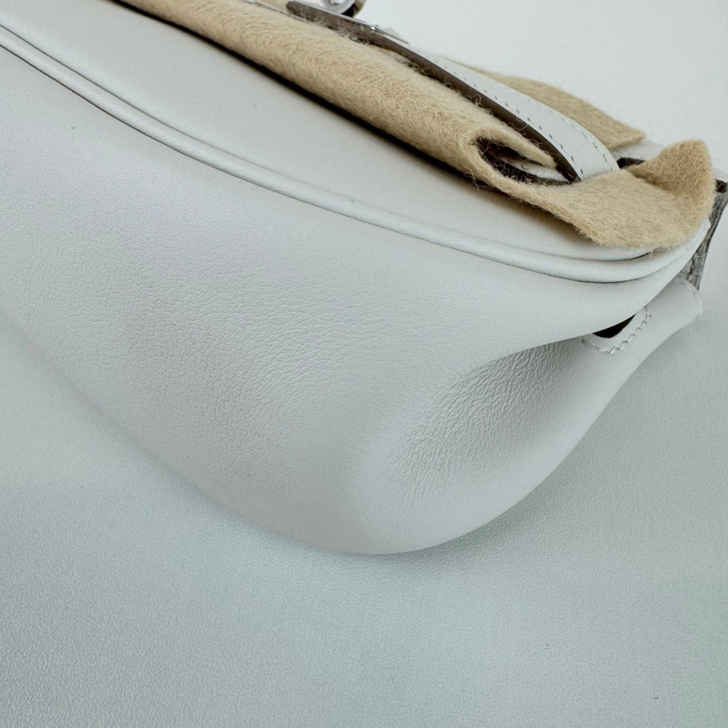 Kelly moove ケリームーブ Gris pale グリパール PHW シルバー金具 Swift スイフト Stamp-W W刻印