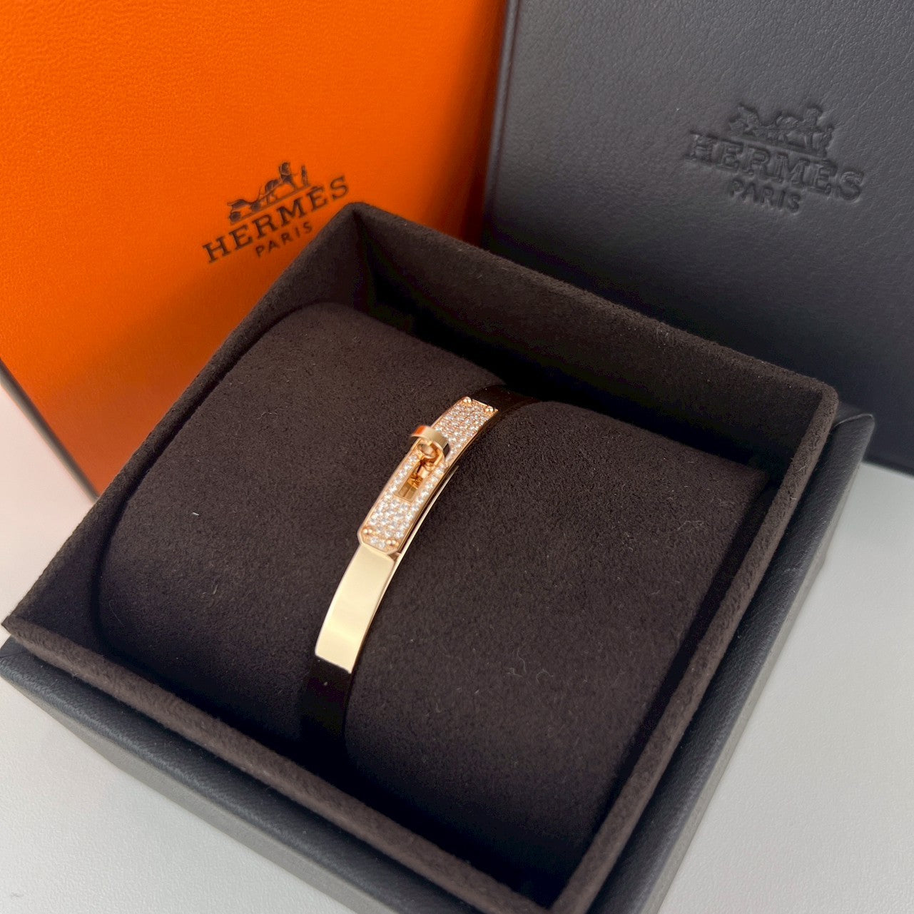 Kelly bangle bracelet PM ケリーブレスレットPM Rose Gold ローズゴールド Diamonds ダイヤモンド